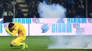 四川高校“人进球没进”当事人：校队教练，身体状态跟不上了