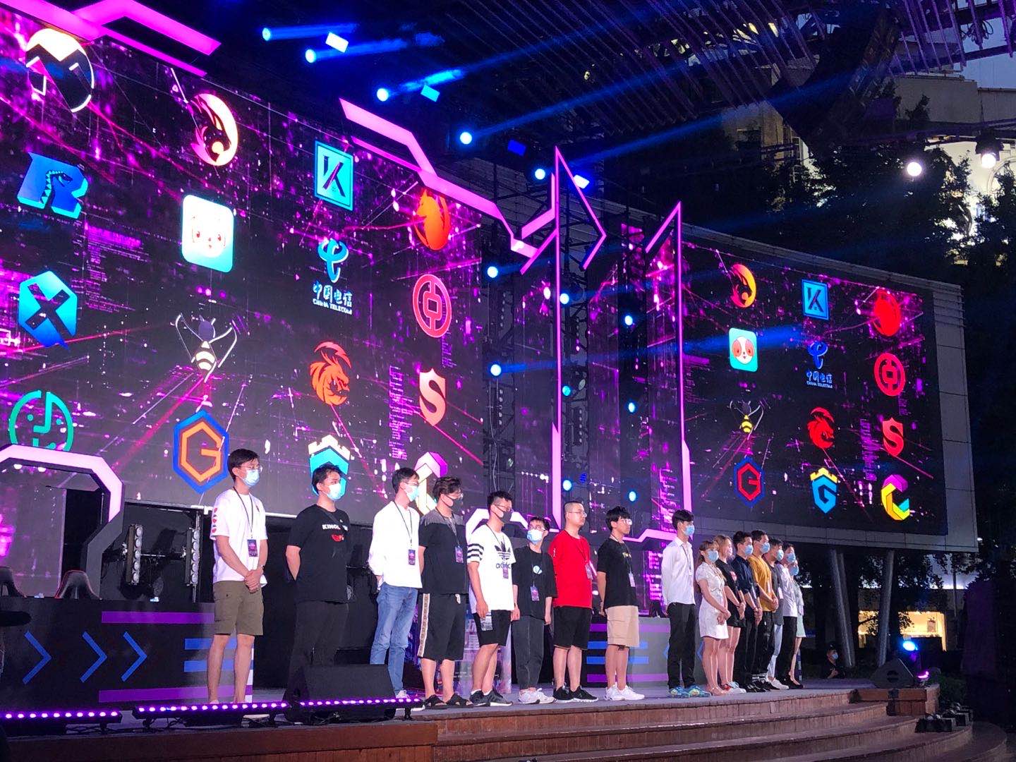 也让人不禁 也让人不禁